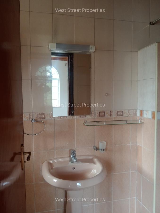 5 Bed Townhouse with Staff Quarters at Lavington - 12