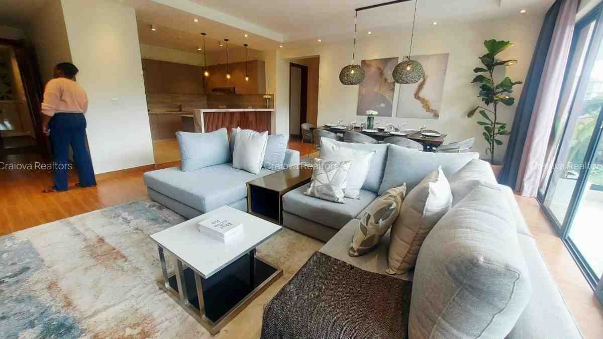 3 Bed Apartment with En Suite at Riverside Drive - 12