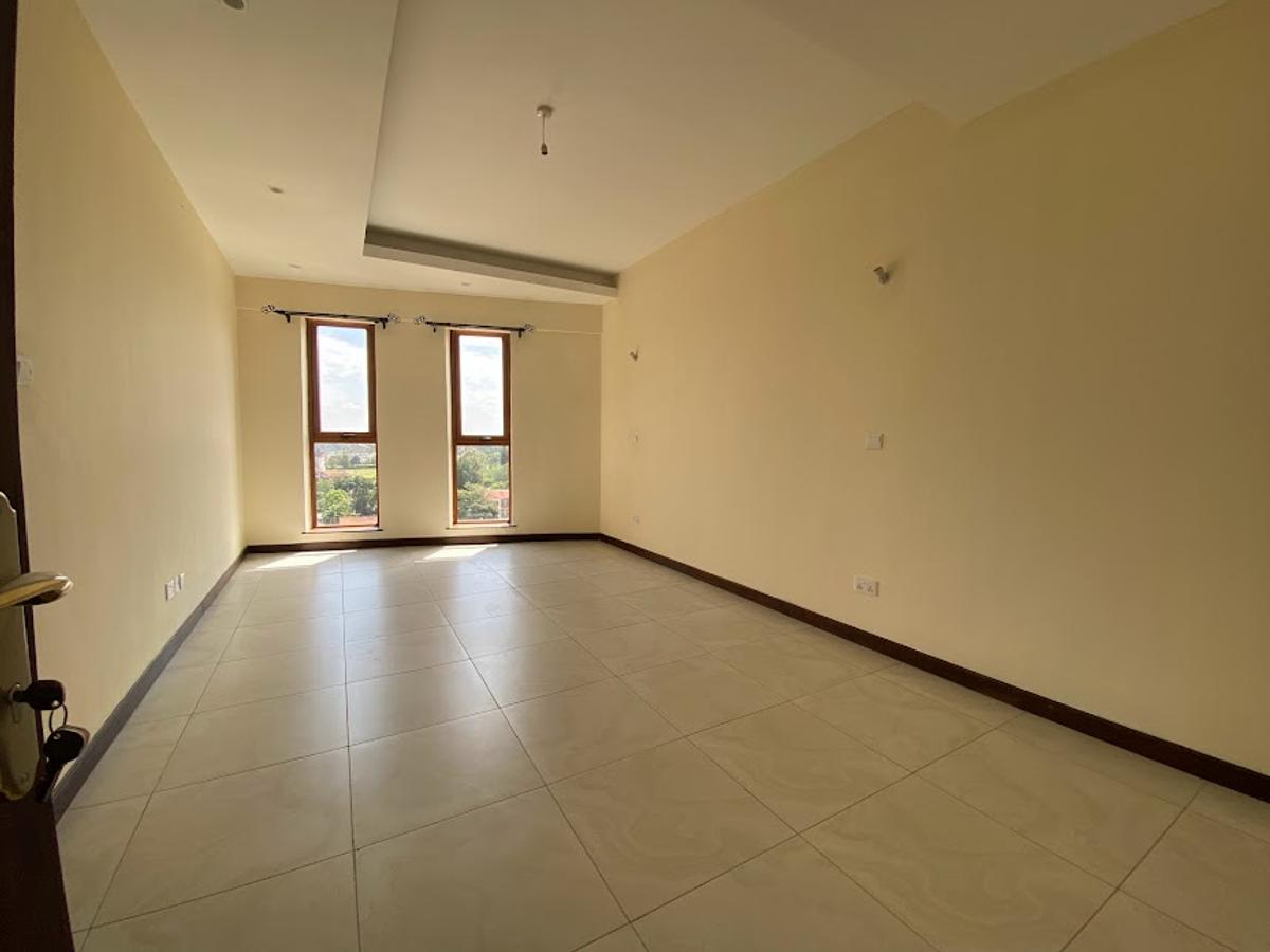 5 Bed Apartment with En Suite at Lavington - 2