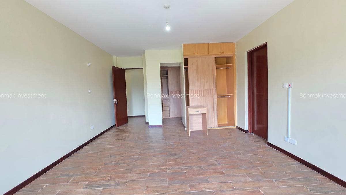 3 Bed Apartment with En Suite at General Mathenge - 12
