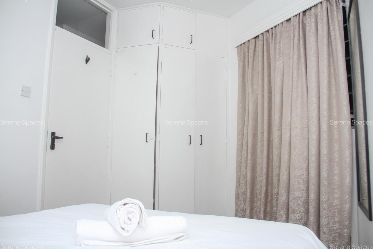 Serviced 1 Bed Apartment with Parking at East Church Road - 10