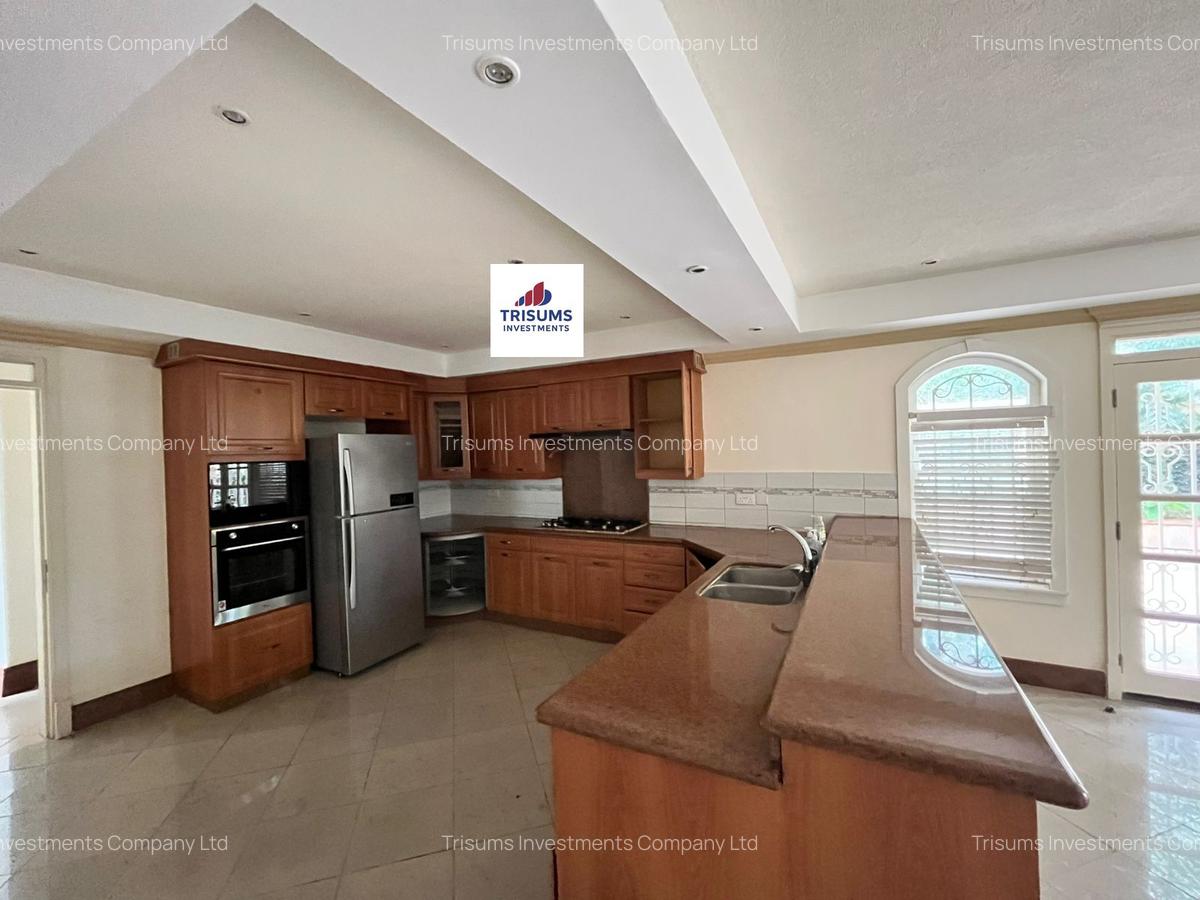 4 Bed Townhouse with En Suite in Kitisuru - 4