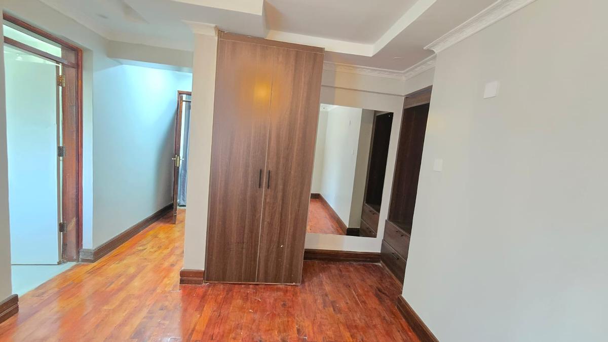 2 Bed House with En Suite in Runda - 2