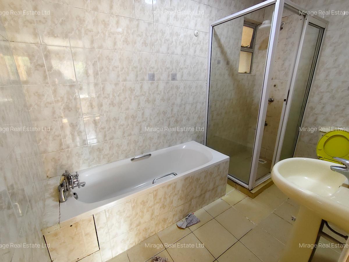 3 Bed Apartment with Borehole in Kileleshwa - 5