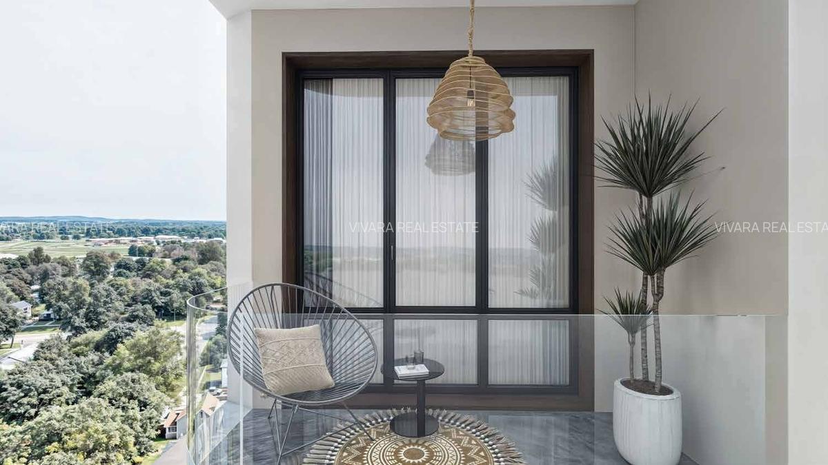 Serviced 1 Bed Apartment with En Suite at Wood Avenue - 4