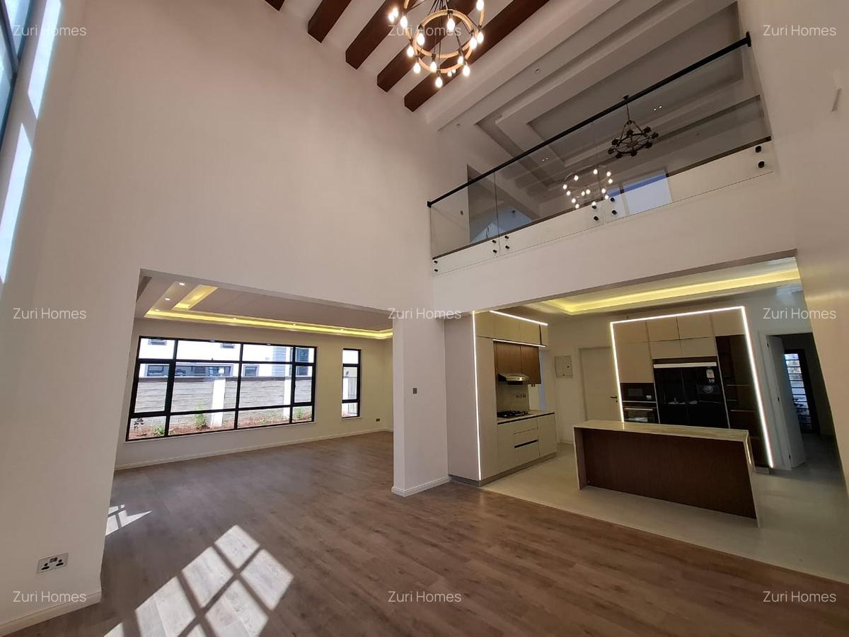 5 Bed Townhouse with En Suite in Lavington - 6