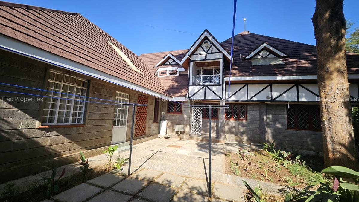 4 Bed House with En Suite in Runda - 18