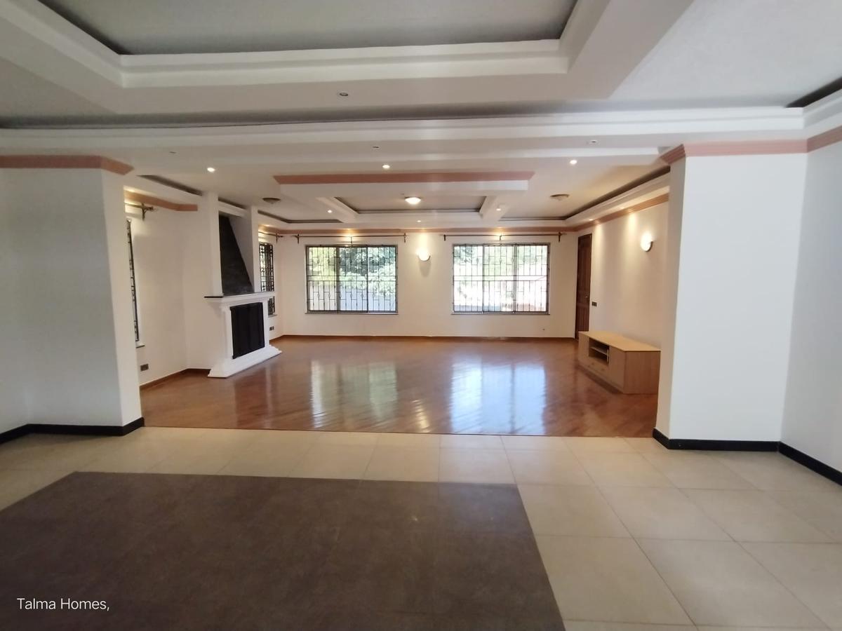 4 Bed Townhouse with En Suite at Eldama Ravine Road - 14