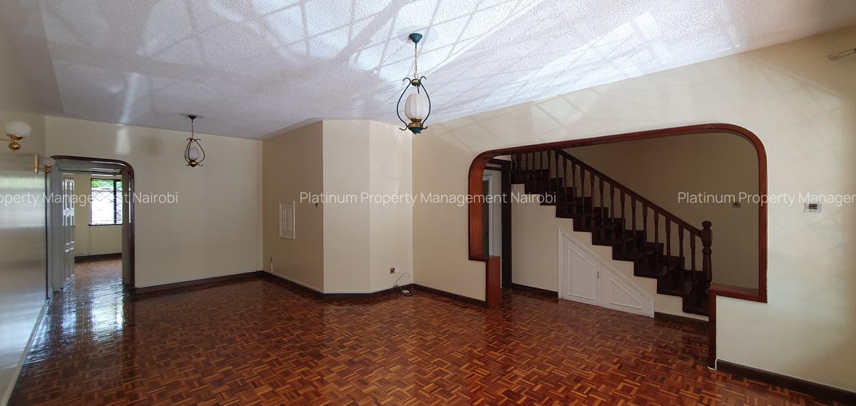 4 Bed House with En Suite at Brookside Gardens - 3