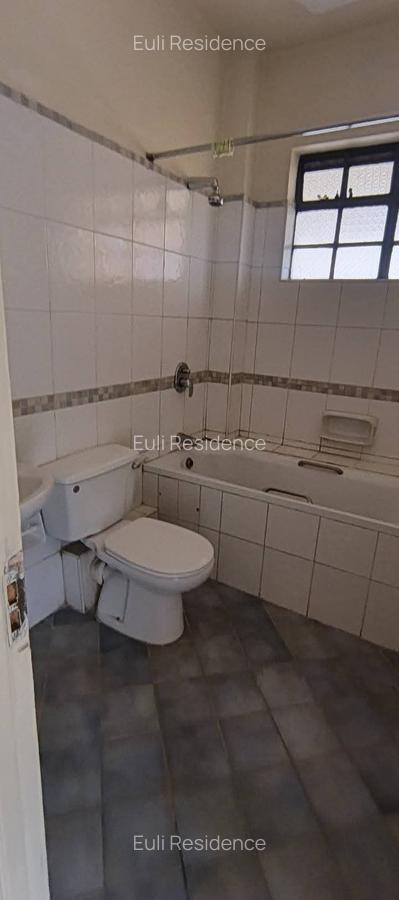 3 Bed Apartment with En Suite at Mvuli Rd - 6
