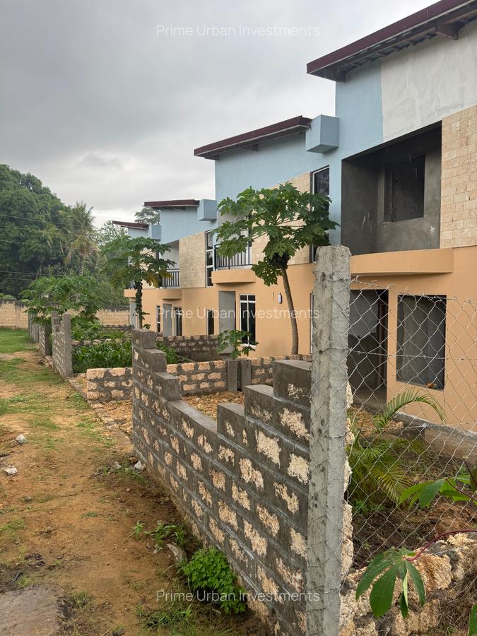 3 Bed Townhouse with En Suite in Mtwapa - 14