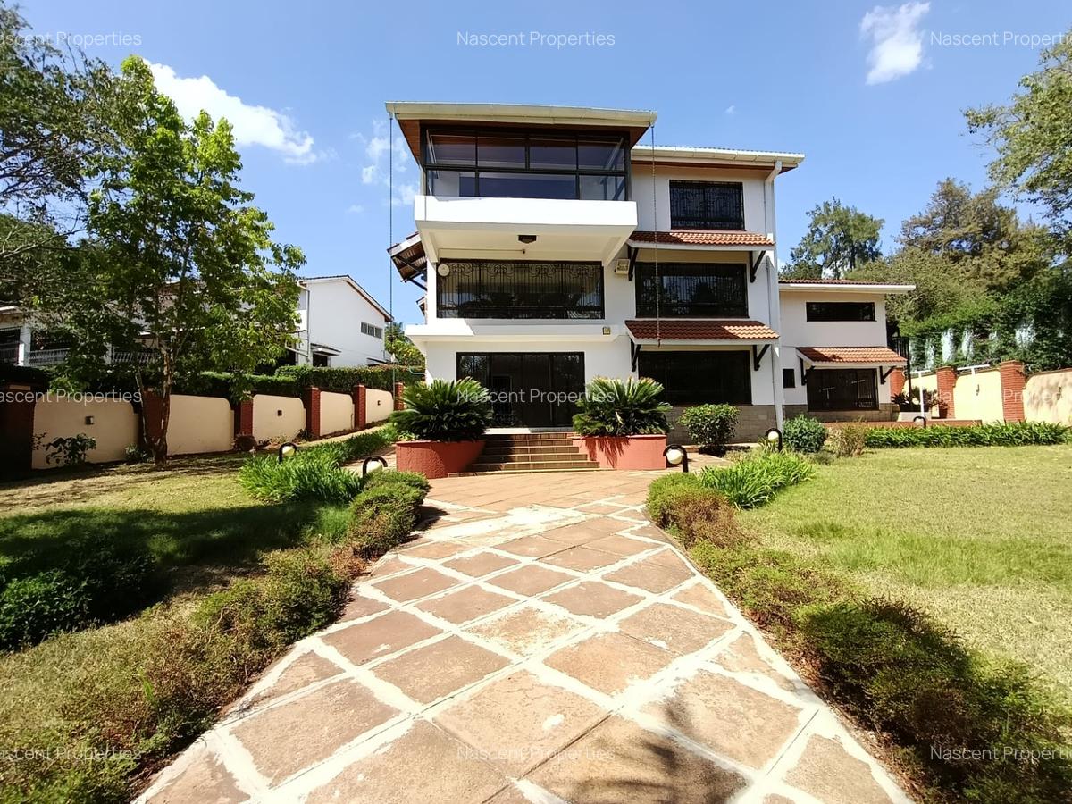 6 Bed House with En Suite in Gigiri - 1
