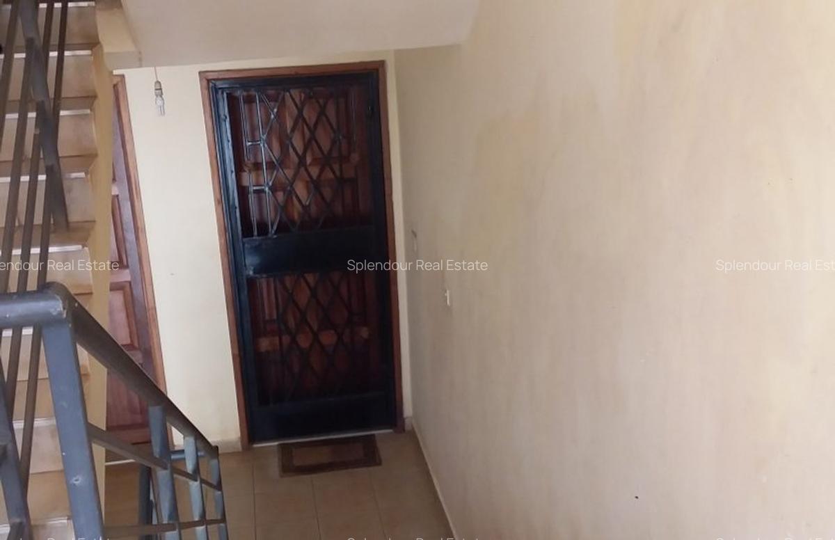 2 Bed Apartment with En Suite in Riverside - 5