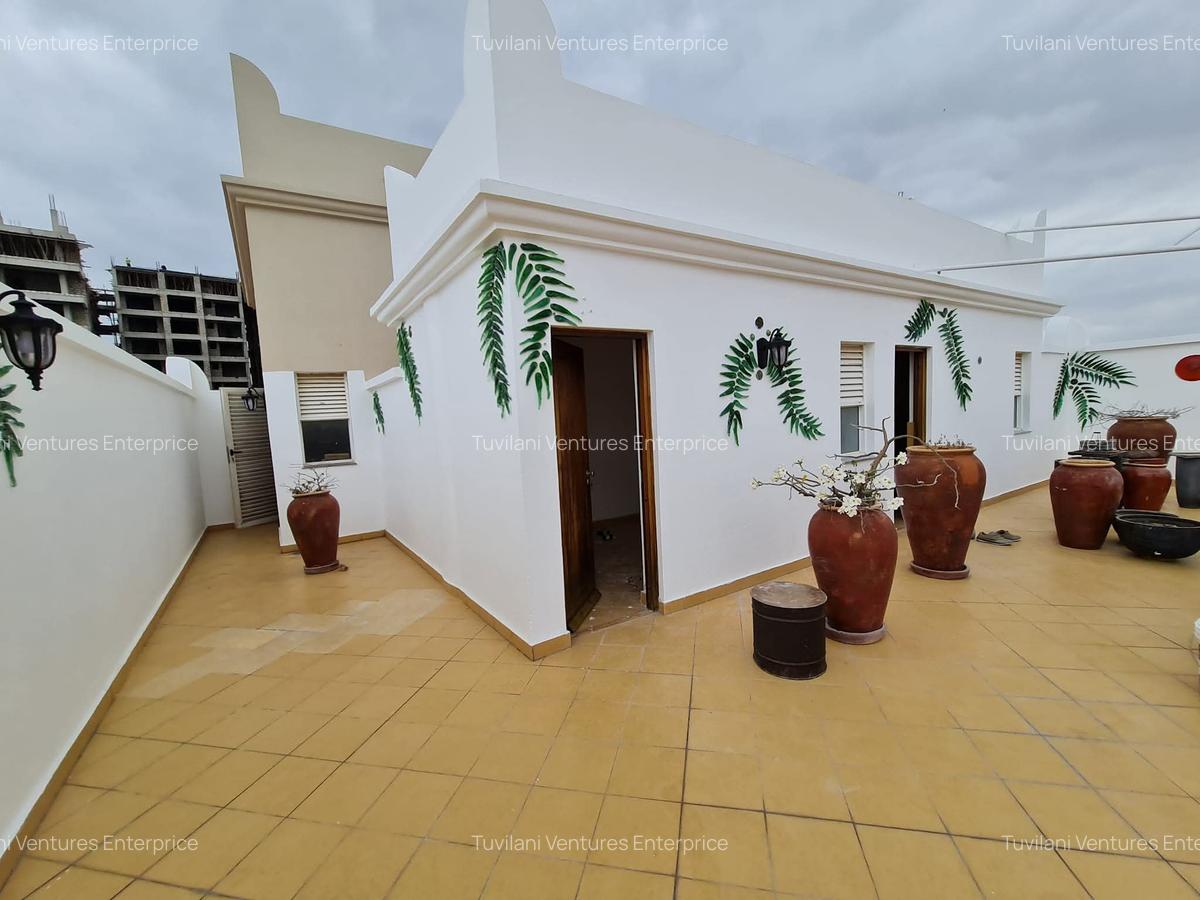 Serviced 3 Bed Apartment with En Suite at Nyali Mombasa - 16