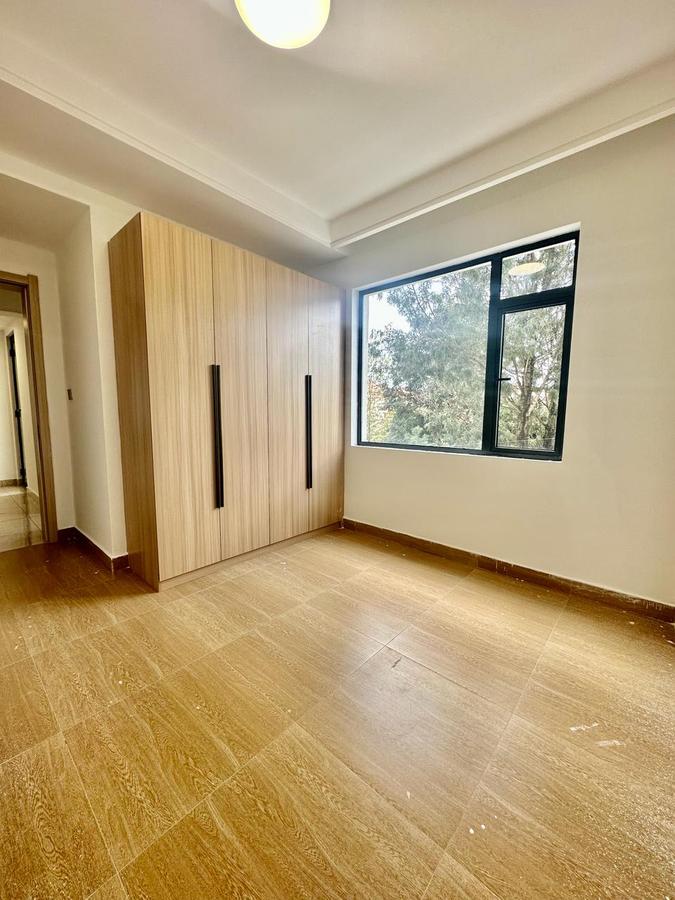 2 Bed Apartment with En Suite in Ruaka - 3