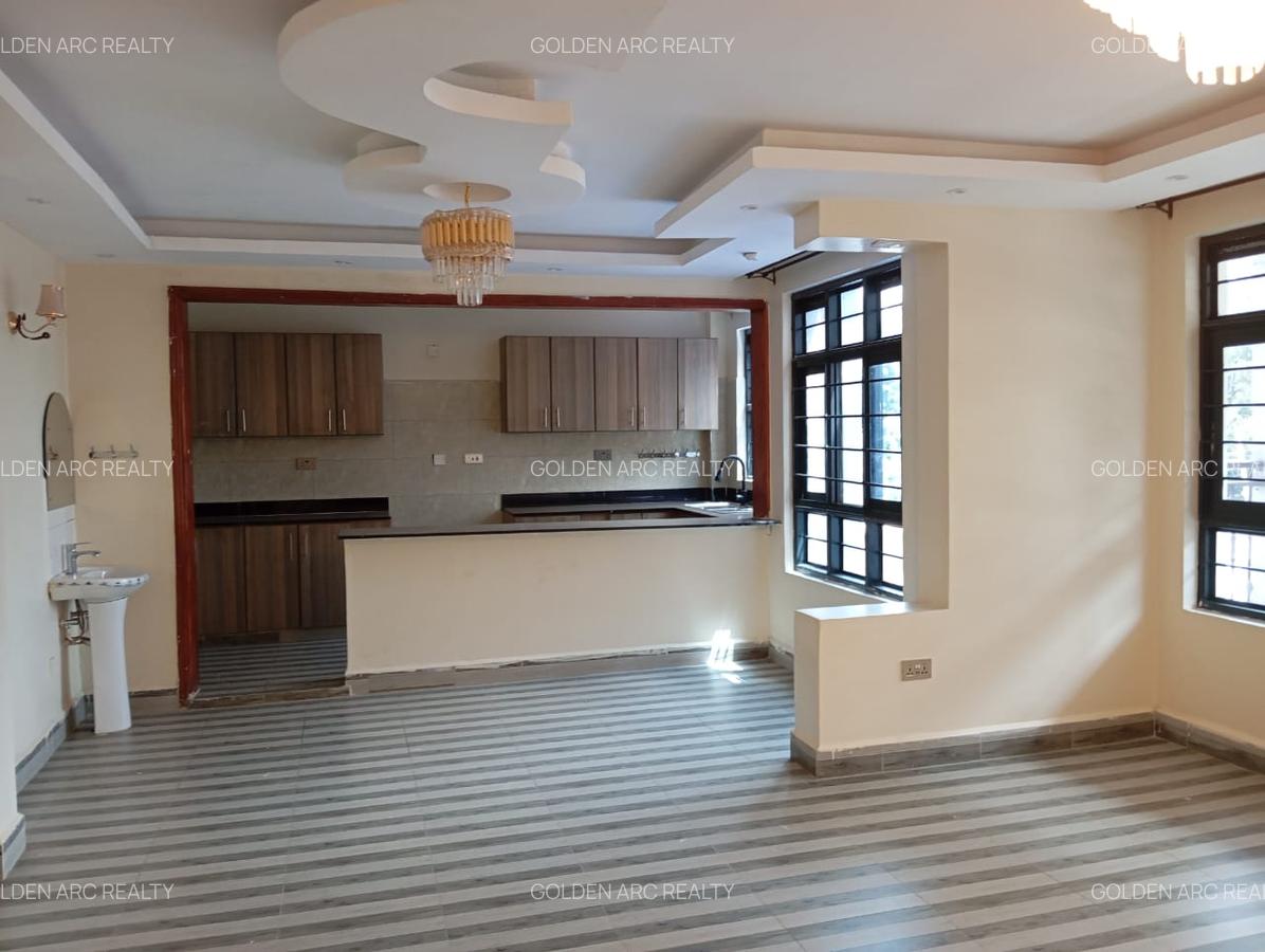 5 Bed Townhouse with En Suite in Karen - 14