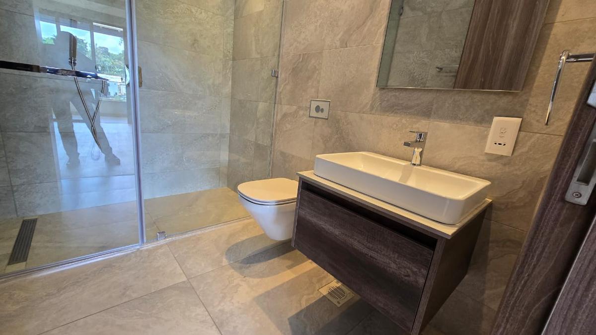 5 Bed House with En Suite in Lower Kabete - 12