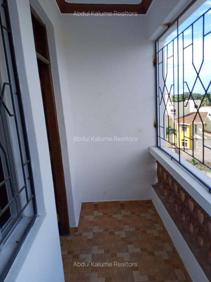 Serviced 3 Bed Apartment with En Suite at Nyali - 9