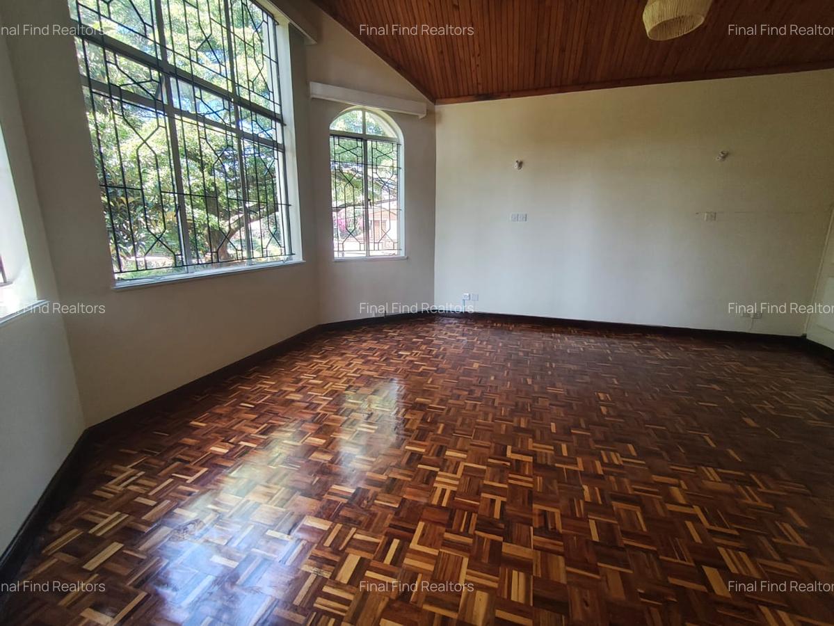 5 Bed House with Staff Quarters in Runda - 20