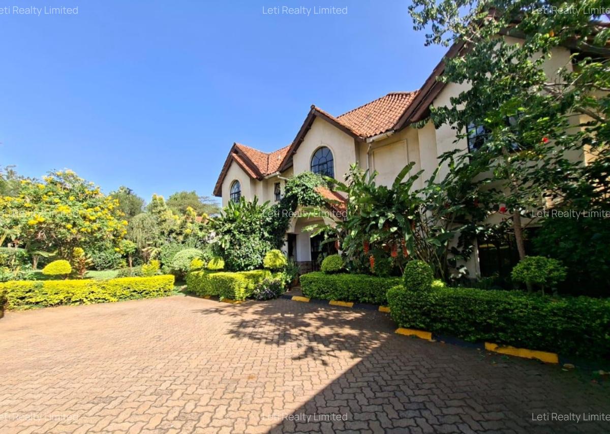 4 Bed Townhouse with En Suite in Runda - 1