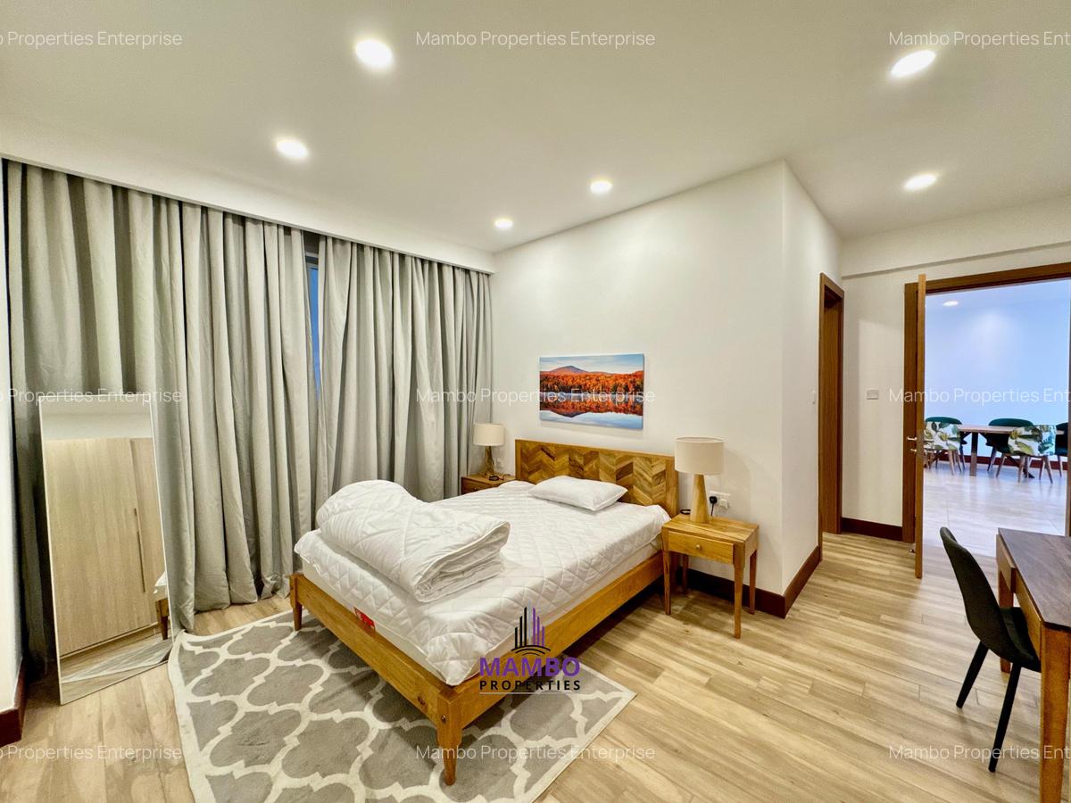 Furnished 2 Bed Apartment with En Suite at City Park Drive - 19