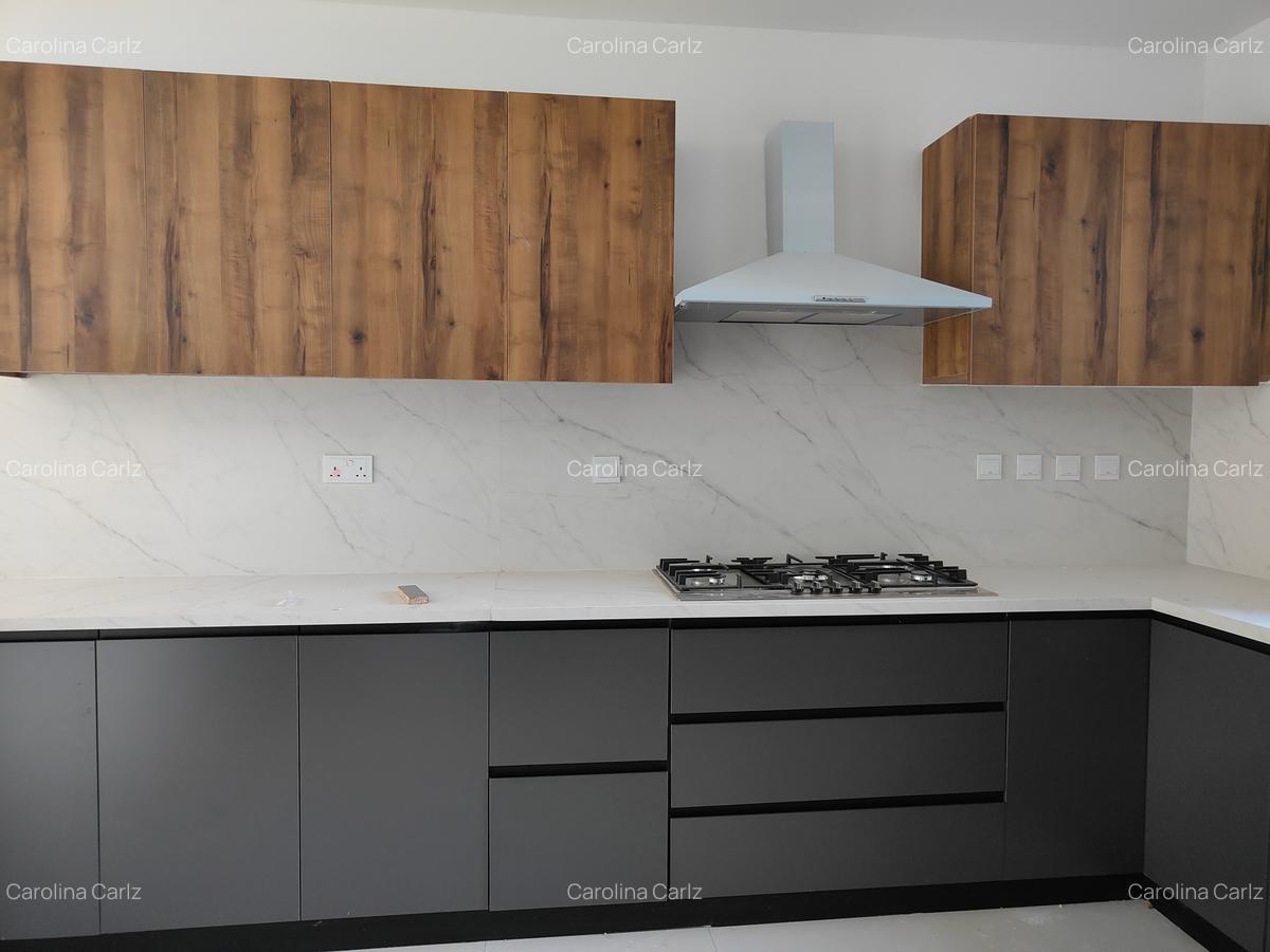 5 Bed Apartment with En Suite at General Mathenge Road - 8