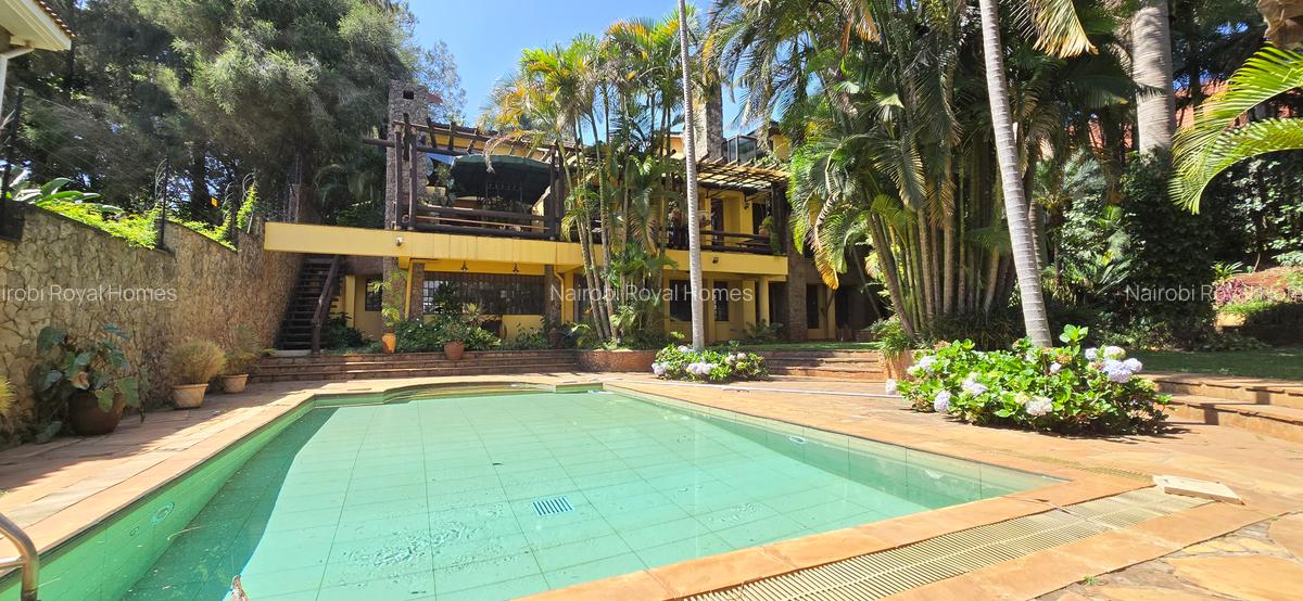 5 Bed House with En Suite at Runda Road - 1