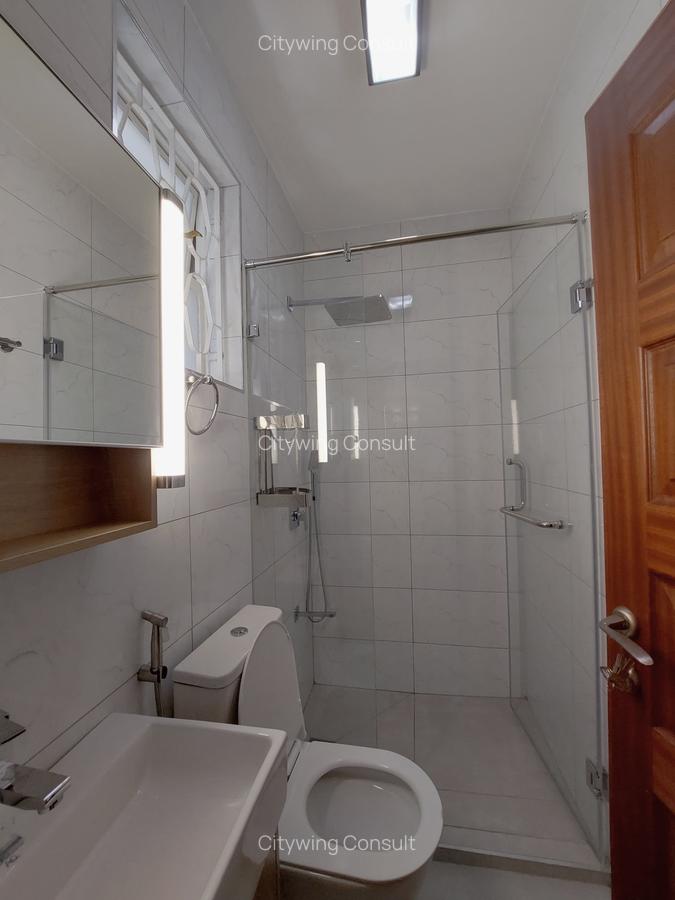 4 Bed Townhouse with En Suite at Rhapta Road - 10