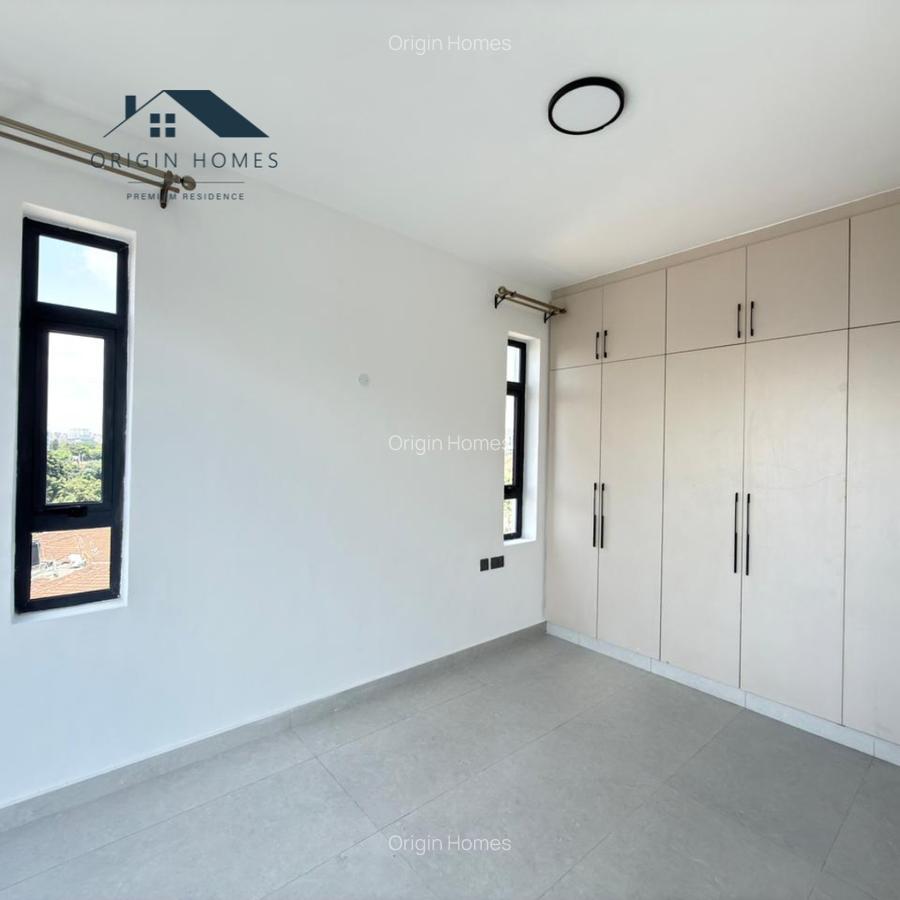 2 Bed Apartment with En Suite at Brookside - 9