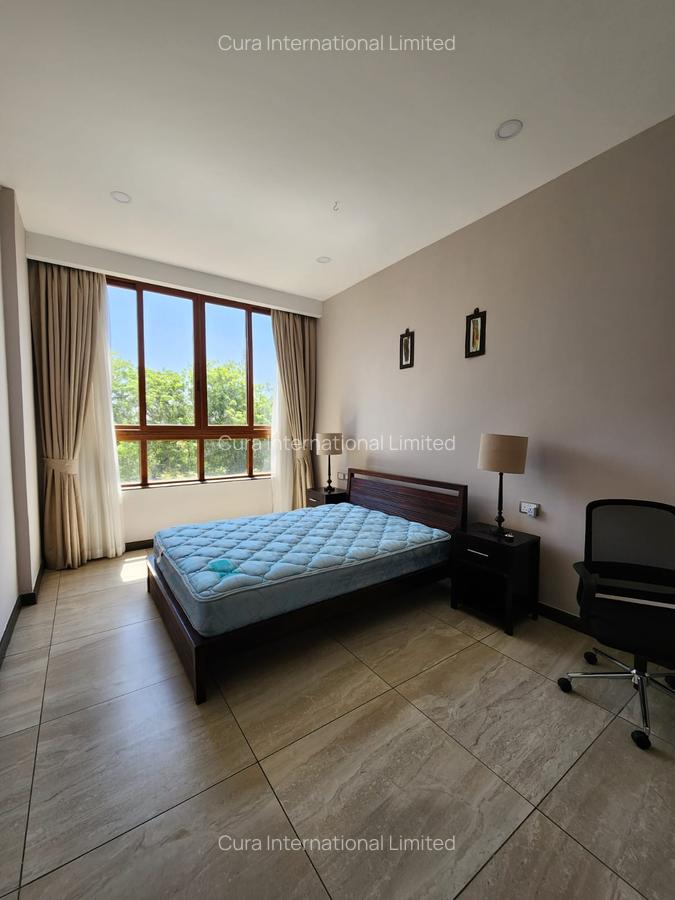 Furnished 3 Bed Apartment with En Suite in Westlands Area - 4