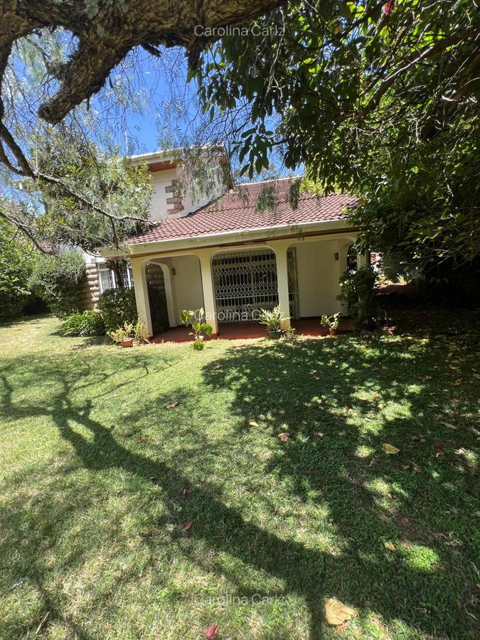 4 Bed House with En Suite in Kyuna - 1