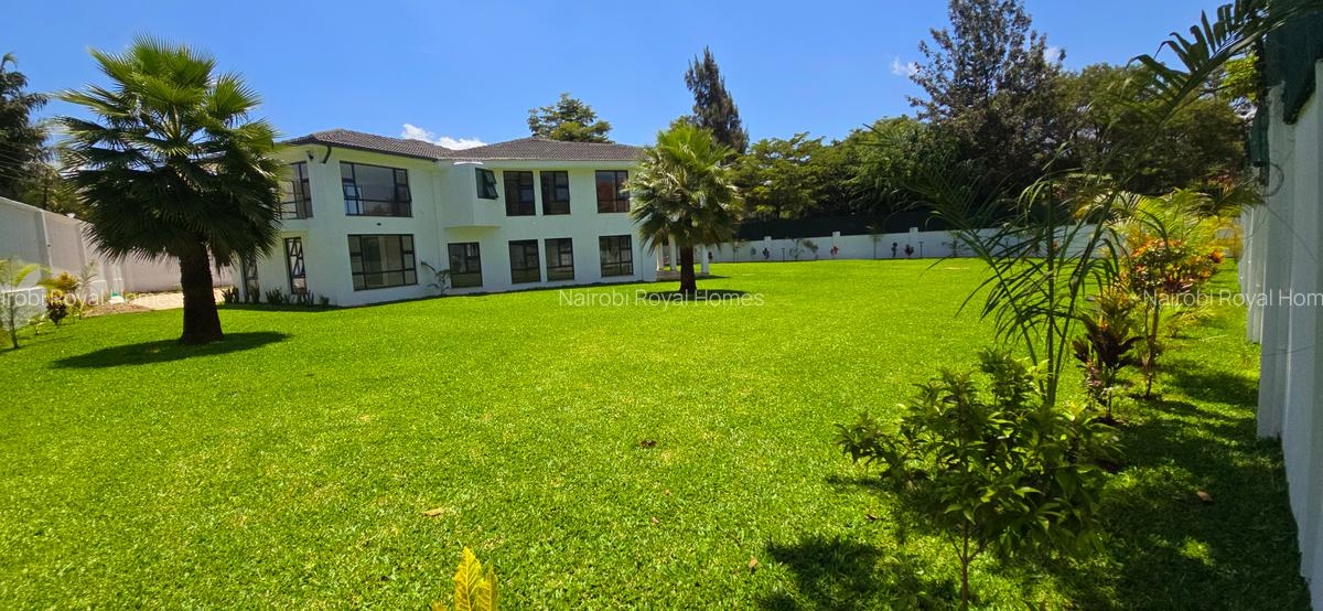 6 Bed House with En Suite at Runda Road - 6