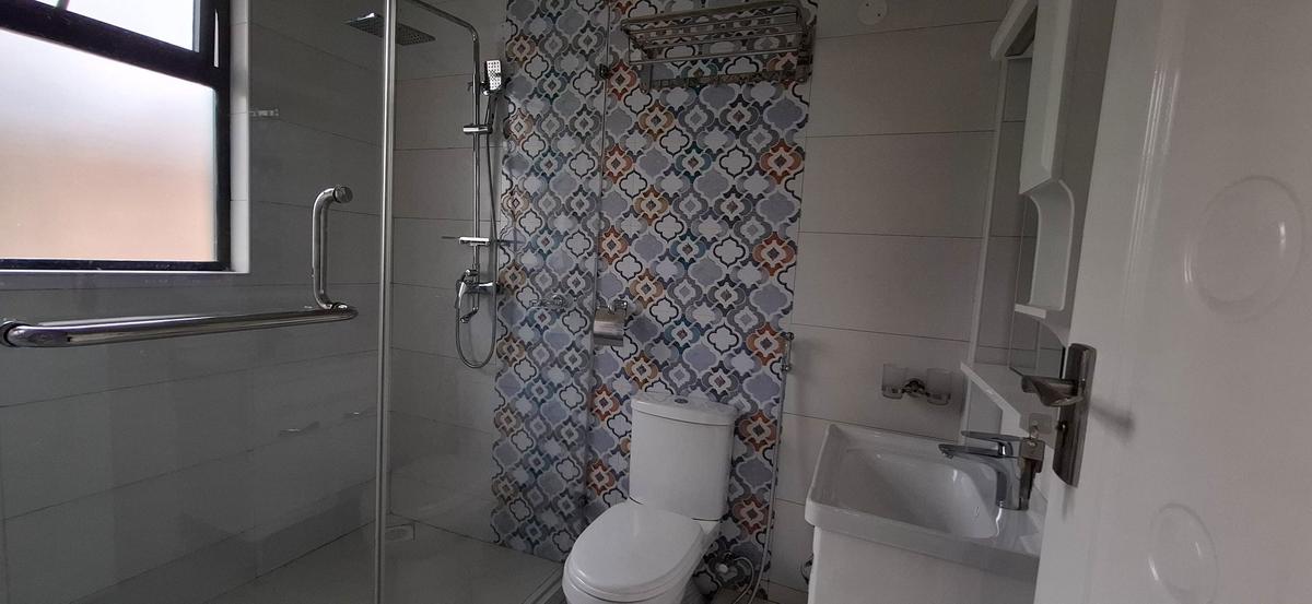 4 Bed House with En Suite in Muthaiga - 14
