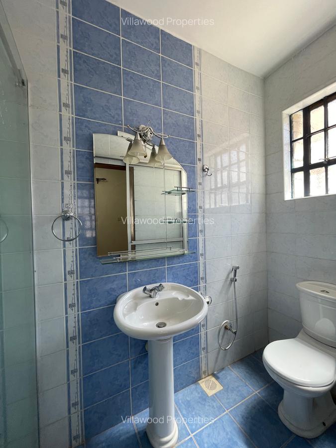 5 Bed Villa with Staff Quarters in Lavington - 10