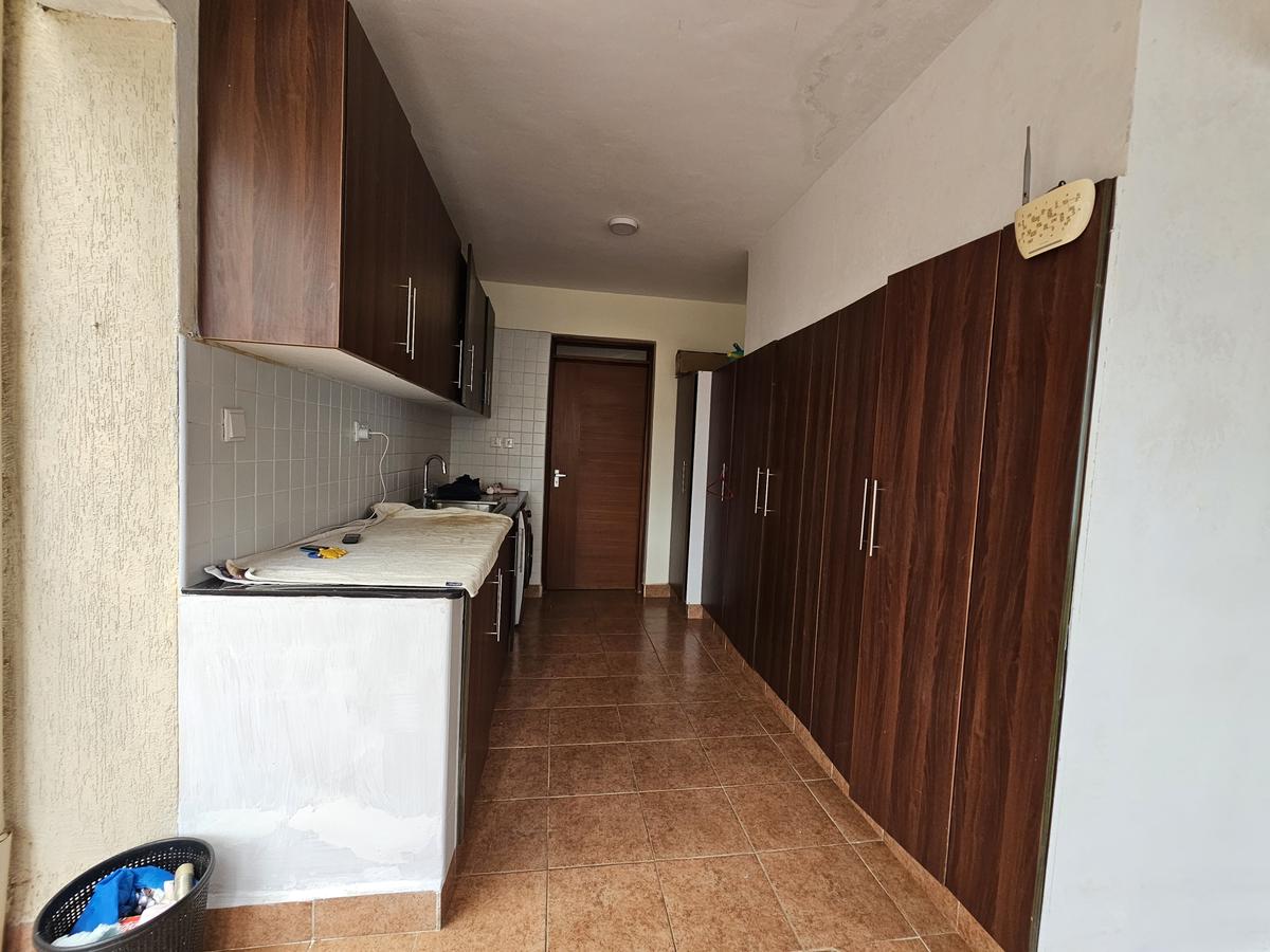 5 Bed Apartment with En Suite at 6Th Parklands - 9