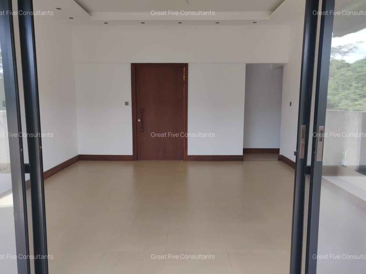 4 Bed House with En Suite in Kitisuru - 10