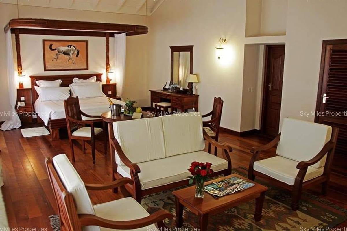 Furnished 10 ac Commercial Property with Service Charge Included at Malindi - 17