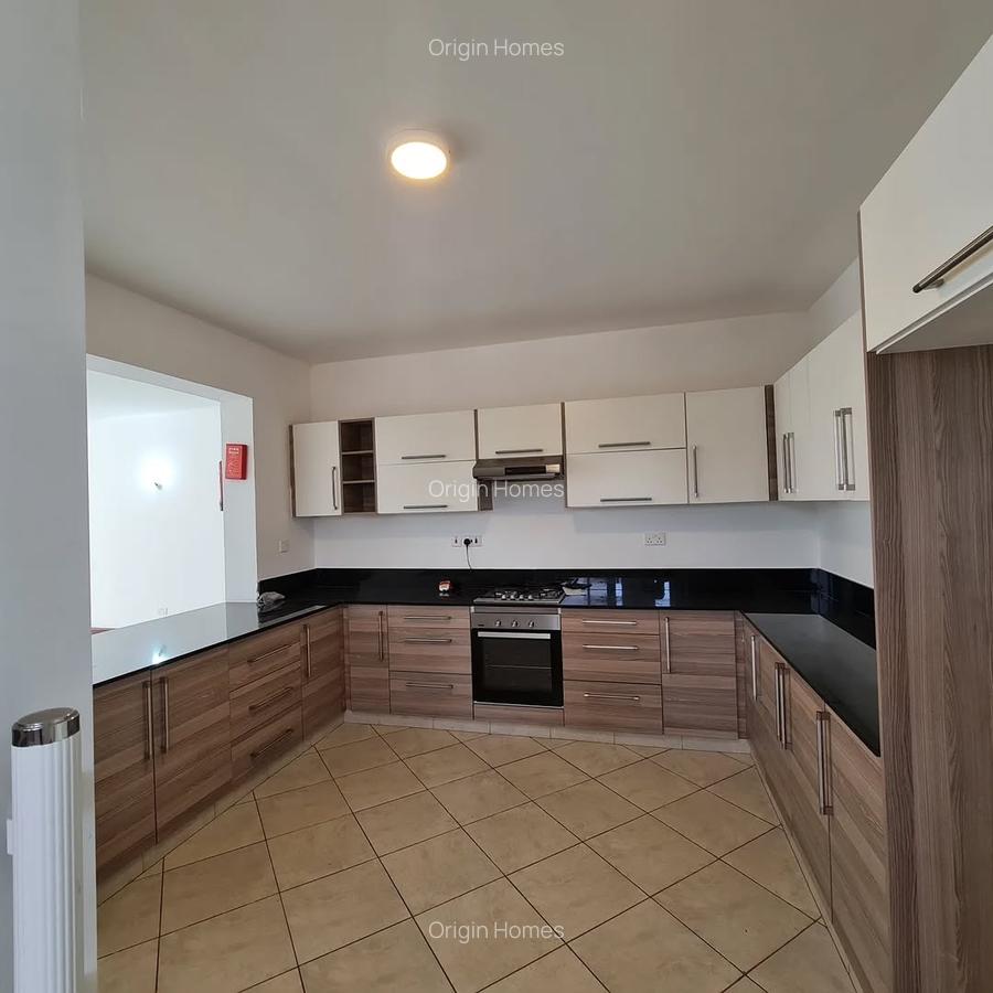 2 Bed Apartment with En Suite at Westlands - 8