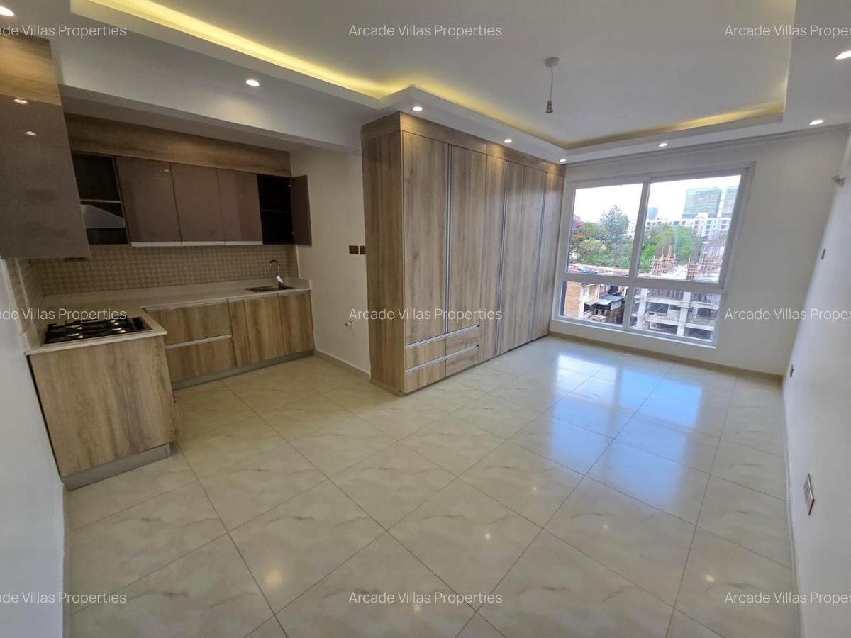 Studio Apartment with En Suite in Westlands Area - 3