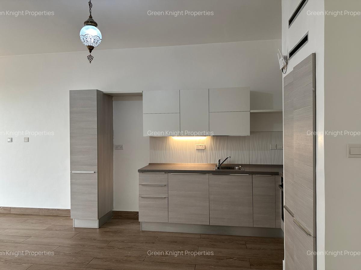 Serviced 2 Bed Apartment with En Suite in Westlands Area - 2