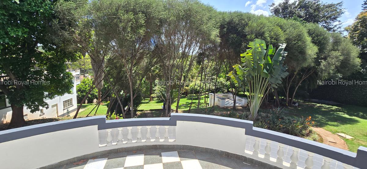 Commercial Property with Backup Generator at Westgate Area - 12