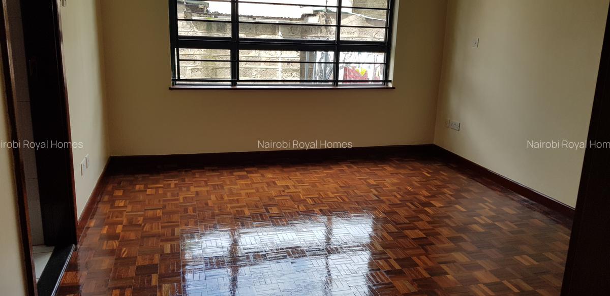 3 Bed Apartment with En Suite at Kilimani Road 66 - 14