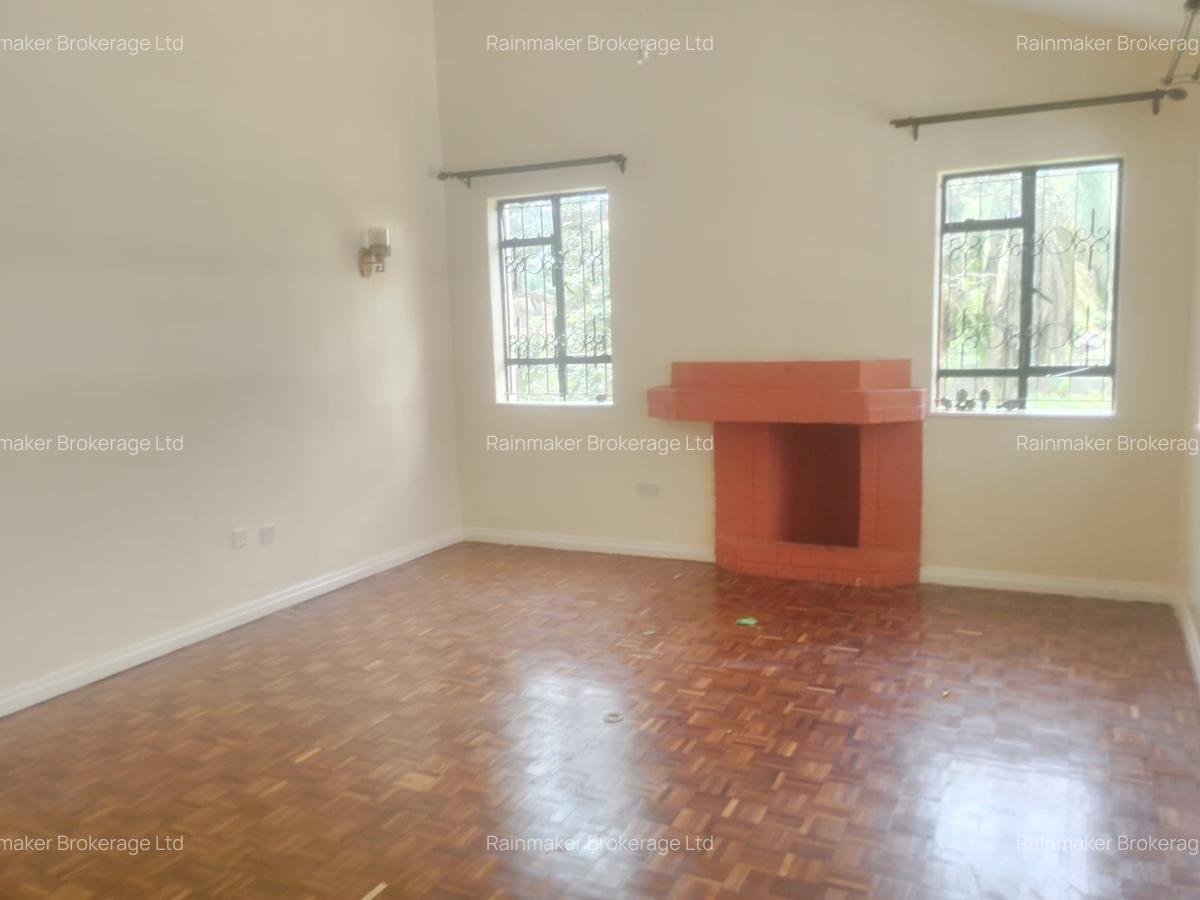 4 Bed Townhouse with En Suite in Runda - 9