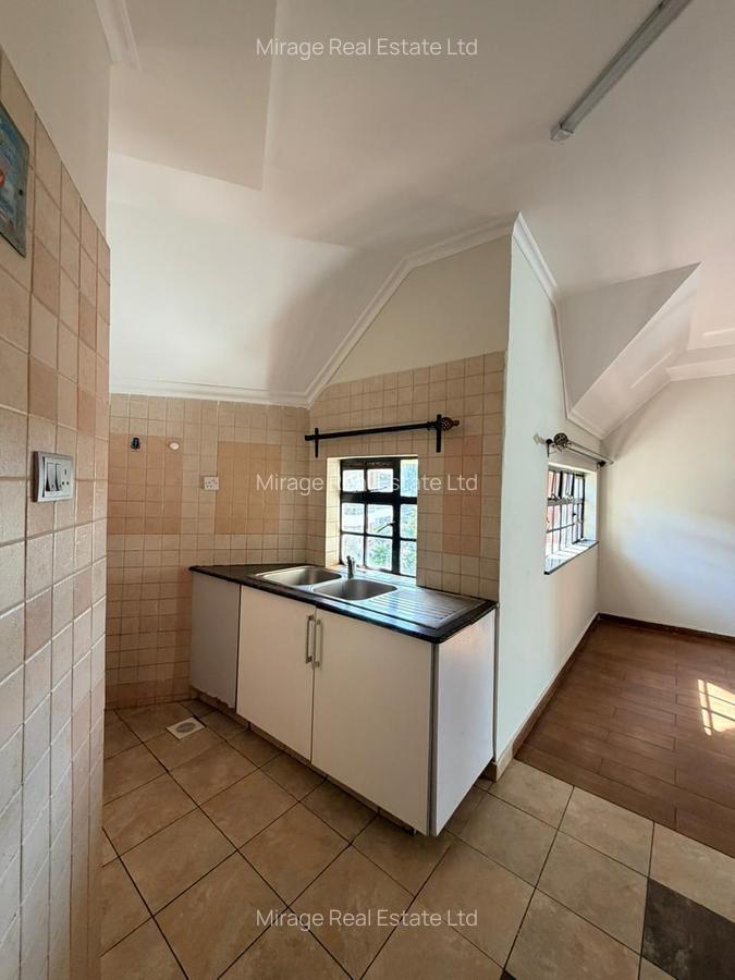 2 Bed Apartment with Swimming Pool in Kileleshwa - 16