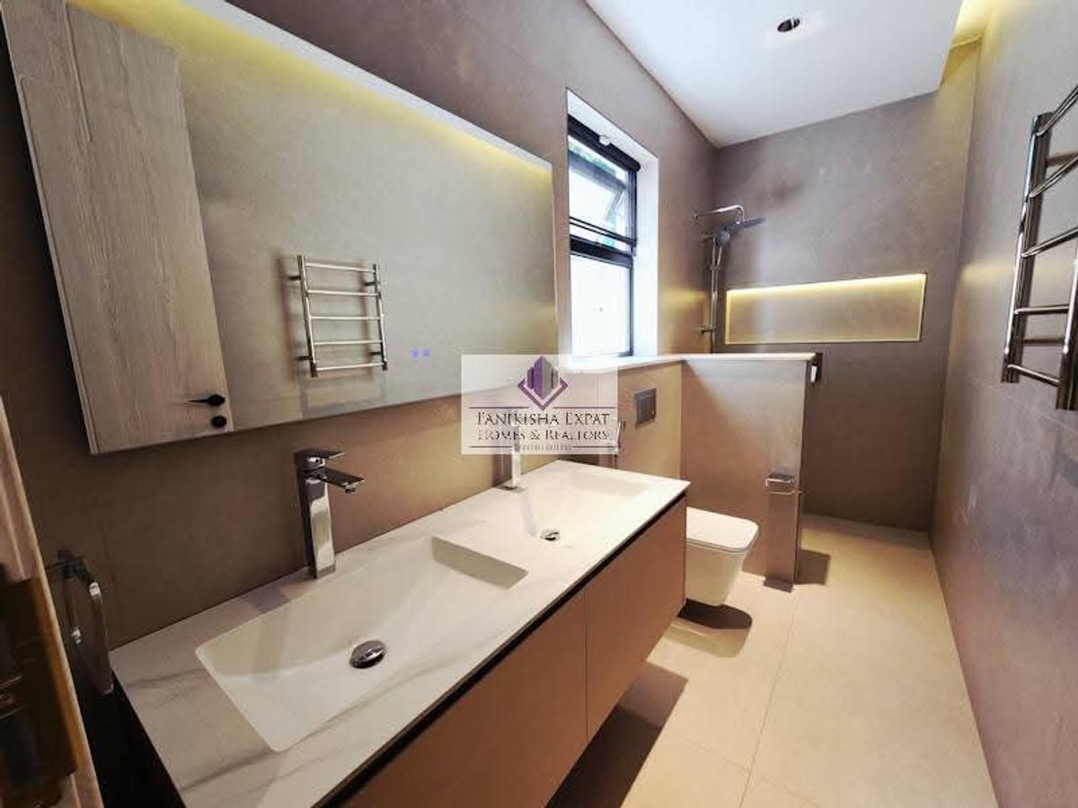 2 Bed Townhouse in Lavington - 6