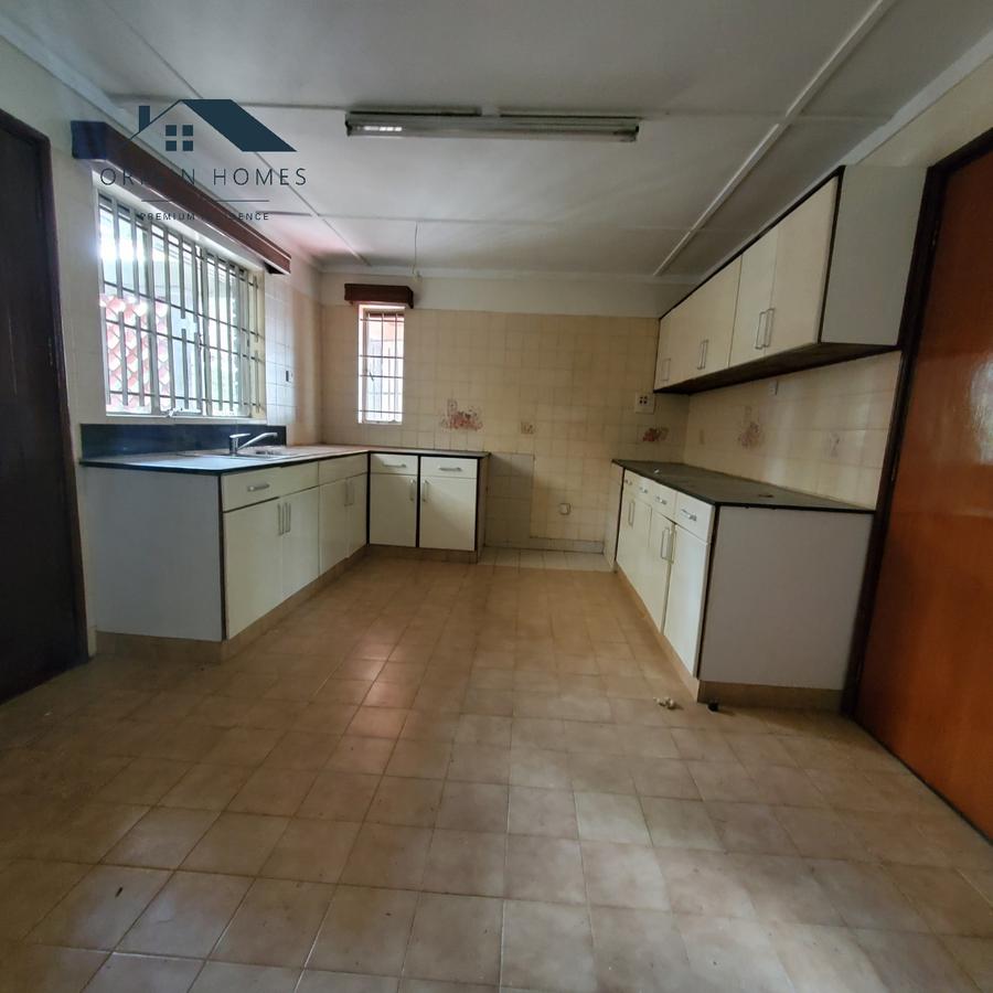 4 Bed Villa with En Suite at Kileleshwa - 4