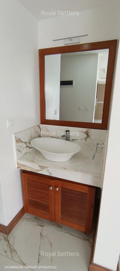 4 Bed Apartment with En Suite at Lantana Road - 9