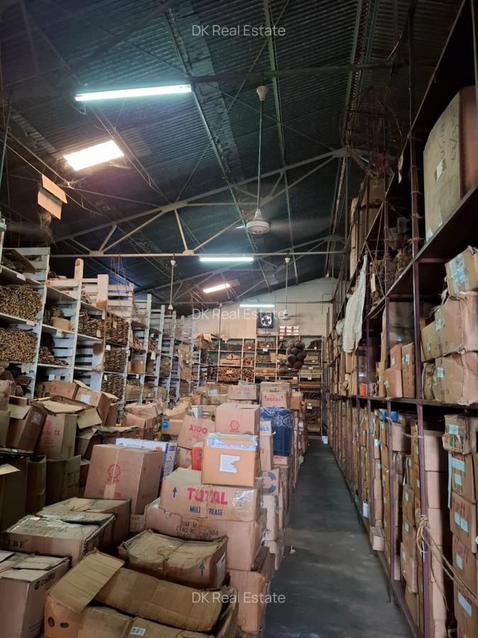 5,000 ft² Warehouse with Service Charge Included at Workshop Road - 2