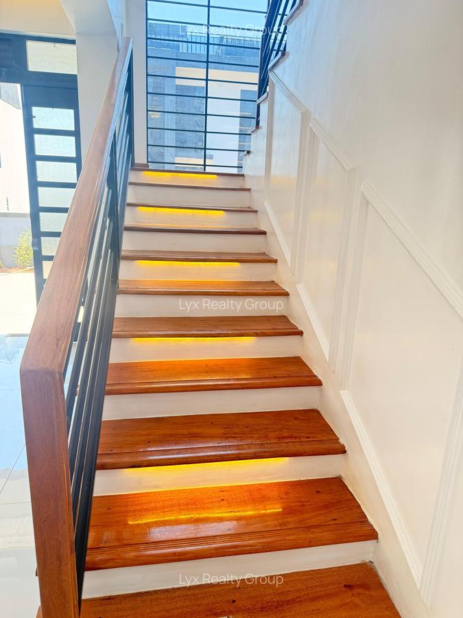 4 Bed Townhouse with Staff Quarters in Ruiru - 11