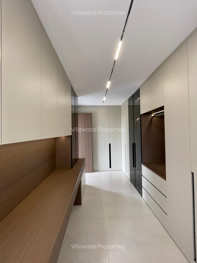 5 Bed Villa with En Suite in Lavington - 16